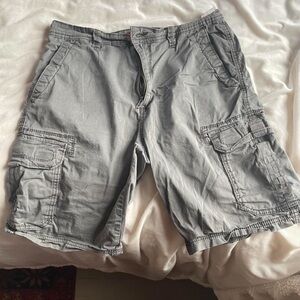 UNIONBAY Men's Light Gray Cargo Shorts